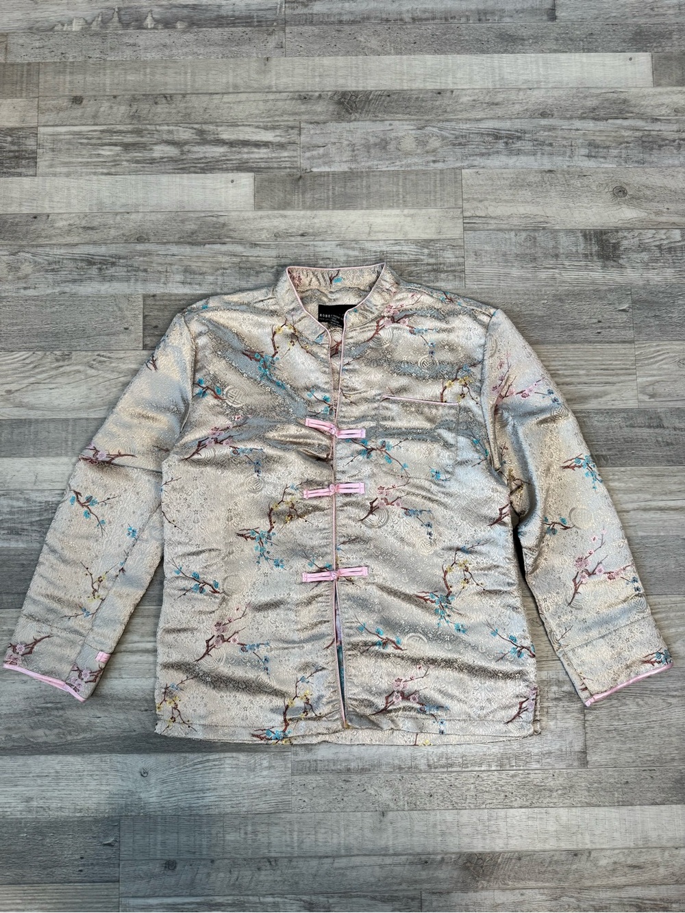 Robert Louis silky Jaquard button front blazer floral pattern size small D43